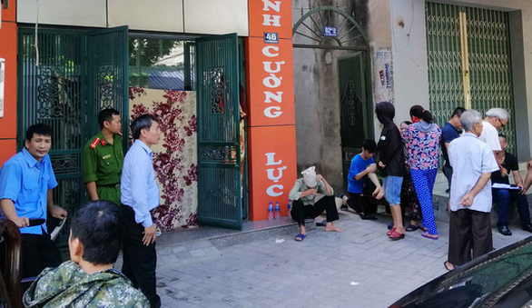 Bắt con trai nghi giết cha đẻ bằng nhiều loại hung khí - Ảnh 1. Bắt con trai nghi giết cha đẻ bằng nhiều loại hung khí - Ảnh 1.