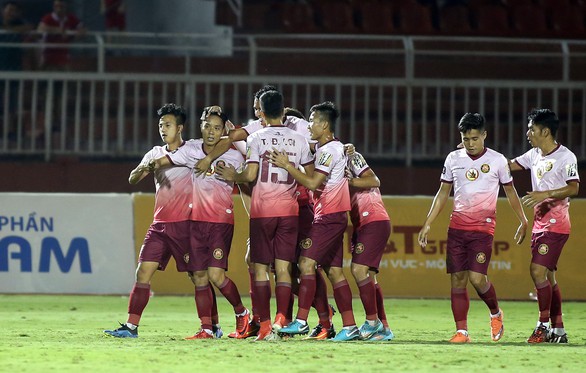Ngoại binh quá tệ, Viettel gục ngã 0-3 trước chủ nhà Sài Gòn - Ảnh 2. Ngoại binh quá tệ, Viettel gục ngã 0-3 trước chủ nhà Sài Gòn - Ảnh 2.