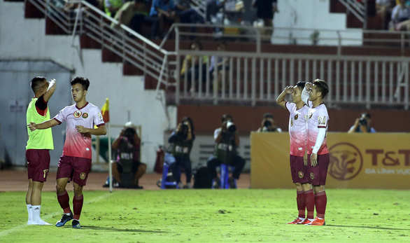 Ngoại binh quá tệ, Viettel gục ngã 0-3 trước chủ nhà Sài Gòn - Ảnh 5. Ngoại binh quá tệ, Viettel gục ngã 0-3 trước chủ nhà Sài Gòn - Ảnh 5.