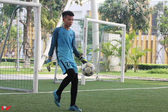Cầu thủ nhí Việt Nam được giao lưu cùng huyền thoại Franz Beckenbauer - Ảnh 3. Cầu thủ nhí Việt Nam được giao lưu cùng huyền thoại Franz Beckenbauer - Ảnh 3.