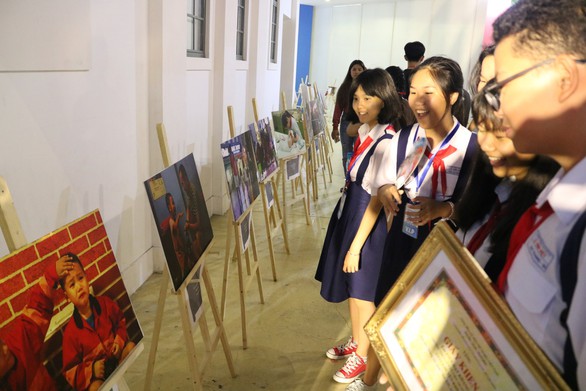 Cuộc thi ảnh cho các em học sinh lưu giữ khoảnh khắc đẹp trong cuộc sống - Ảnh 1. Cuộc thi ảnh cho các em học sinh lưu giữ khoảnh khắc đẹp trong cuộc sống - Ảnh 1.