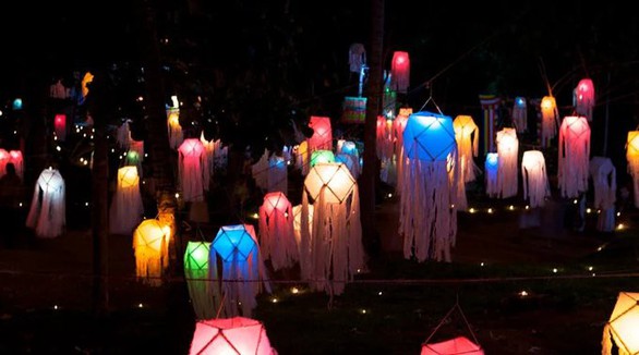 Phật tử nhiều nước thành kính tưởng niệm ngày Phật Đản - Ảnh 6. Phật tử nhiều nước thành kính tưởng niệm ngày Phật Đản - Ảnh 6.