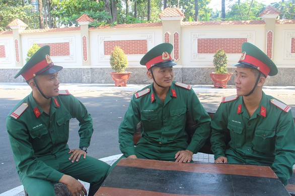 Lính tuyển của Tiểu đoàn vệ binh 180 - Ảnh 1. Lính tuyển của Tiểu đoàn vệ binh 180 - Ảnh 1.