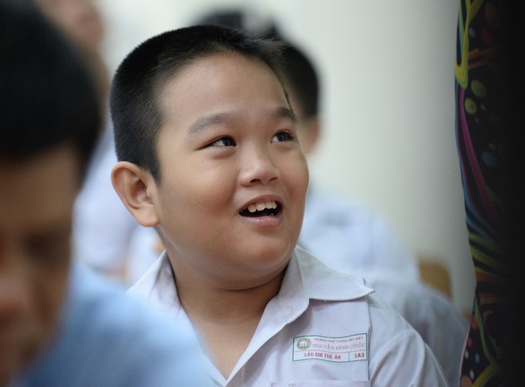 Hôm nay trường chúng ta làm tổng kết nhưng không có khách mời - Ảnh 5. Hôm nay trường chúng ta làm tổng kết nhưng không có khách mời - Ảnh 5.