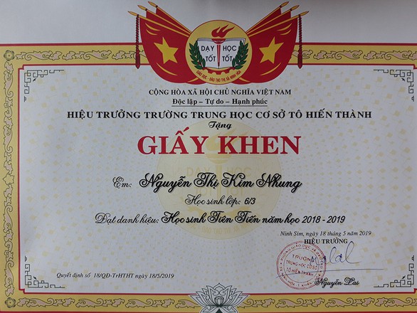 20190521 giay khen em nhung chua kip nhan 2(read-only) copy 20190521 giay khen em nhung chua kip nhan 2(read-only) copy