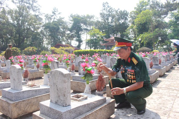 60 năm đường Trường Sơn - Kỳ 4: Nơi liệt sĩ nằm lại - Ảnh 4. 60 năm đường Trường Sơn - Kỳ 4: Nơi liệt sĩ nằm lại - Ảnh 4.