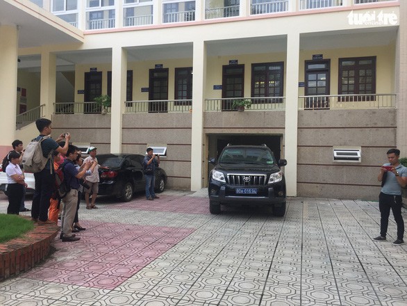Gian lận thi cử ở Hòa Bình: Xem xét kiểm điểm 26 đảng viên - Ảnh 1. Gian lận thi cử ở Hòa Bình: Xem xét kiểm điểm 26 đảng viên - Ảnh 1.