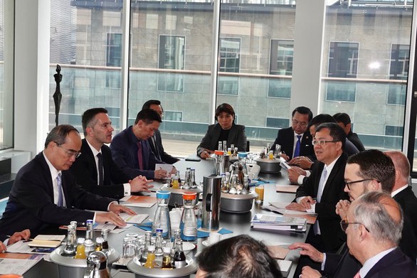 Frankfurt sẵn sàng hỗ trợ TP.HCM xây dựng trung tâm tài chính - Ảnh 1. Frankfurt sẵn sàng hỗ trợ TP.HCM xây dựng trung tâm tài chính - Ảnh 1.