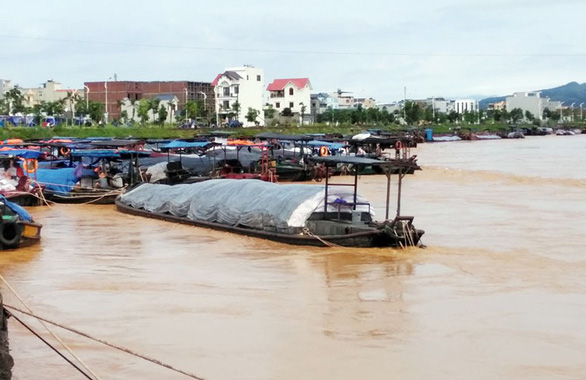 Trung Quốc bất ngờ xả lũ gây lũ trên sông Ka Long, một người mất tích - Ảnh 1. Trung Quốc bất ngờ xả lũ gây lũ trên sông Ka Long, một người mất tích - Ảnh 1.