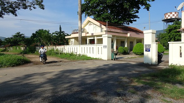 Đề xuất đổi hướng đường nối cao tốc Bắc - Nam, tránh trại nghiên cứu văcxin - Ảnh 1. Đề xuất đổi hướng đường nối cao tốc Bắc - Nam, tránh trại nghiên cứu văcxin - Ảnh 1.