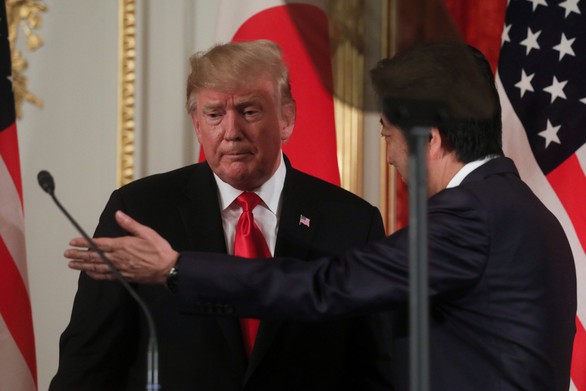 Đây, bài toán khó nhất ông Trump gửi ông Abe! - Ảnh 1. Đây, bài toán khó nhất ông Trump gửi ông Abe! - Ảnh 1.