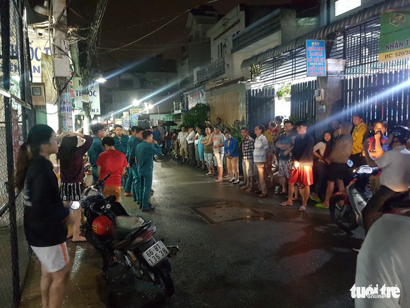 Truy bắt hung thủ giết người phụ nữ 62 tuổi ở quận Thủ Đức - Ảnh 4. Truy bắt hung thủ giết người phụ nữ 62 tuổi ở quận Thủ Đức - Ảnh 4.