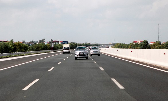 Đường cao tốc Hà Nội - Hải Phòng: Món nợ 10 năm! - Ảnh 1. Đường cao tốc Hà Nội - Hải Phòng: Món nợ 10 năm! - Ảnh 1.