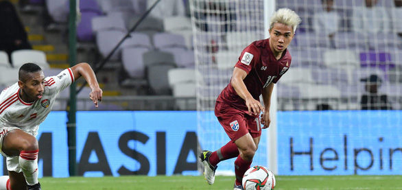 Chanathip chấn thương, lỡ cơ hội đối đầu tuyển Việt Nam tại Kings Cup 2019 - Ảnh 1. Chanathip chấn thương, lỡ cơ hội đối đầu tuyển Việt Nam tại Kings Cup 2019 - Ảnh 1.