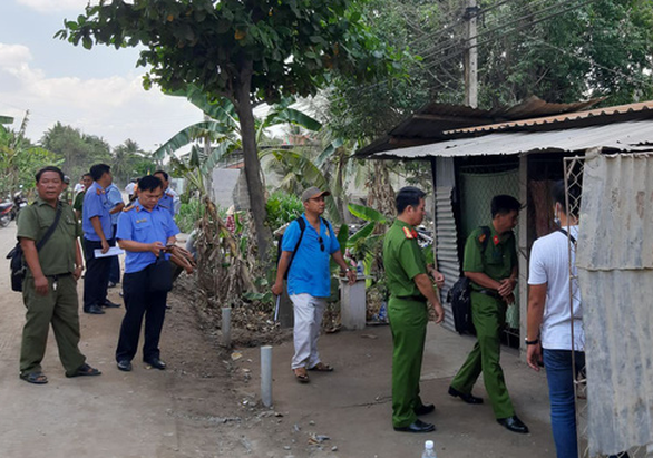 Đâm người tình 5 nhát vì mâu thuẫn tình cảm - Ảnh 1. Đâm người tình 5 nhát vì mâu thuẫn tình cảm - Ảnh 1.