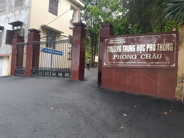 Nam sinh lớp 10 thật ra chỉ làm 1 bạn gái có... bầu - Ảnh 1. Nam sinh lớp 10 thật ra chỉ làm 1 bạn gái có... bầu - Ảnh 1.