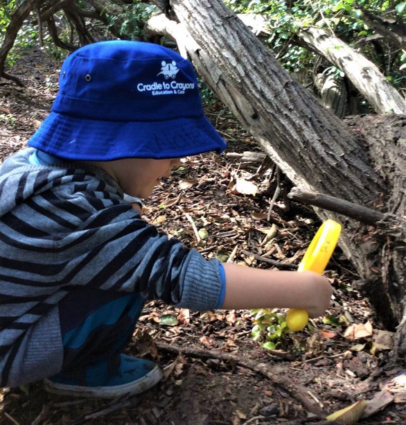 Nhấn vào ảnh để phóng to Mùa hè bận rộn, giữ trẻ như thế nào cho đúng cách? - Ảnh 2.