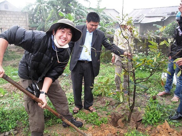 Chàng trai Nhật bảo vệ môi trường Việt Nam - Ảnh 1. Chàng trai Nhật bảo vệ môi trường Việt Nam - Ảnh 1.