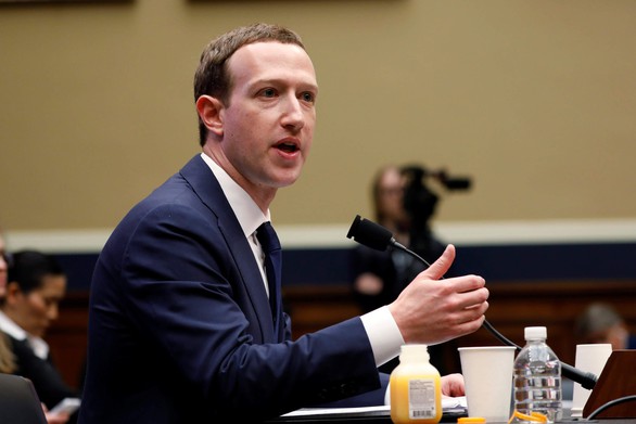 Zuckerberg có thể đã biết trước về những rắc rối liên quan đến thông tin cá nhân - Ảnh 2. Zuckerberg có thể đã biết trước về những rắc rối liên quan đến thông tin cá nhân - Ảnh 2.
