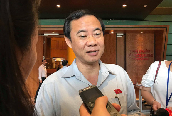 Bộ Xây dựng chọn cán bộ thanh tra thế nào mà để xảy ra vòi vĩnh, chung chi? - Ảnh 1. Bộ Xây dựng chọn cán bộ thanh tra thế nào mà để xảy ra vòi vĩnh, chung chi? - Ảnh 1.