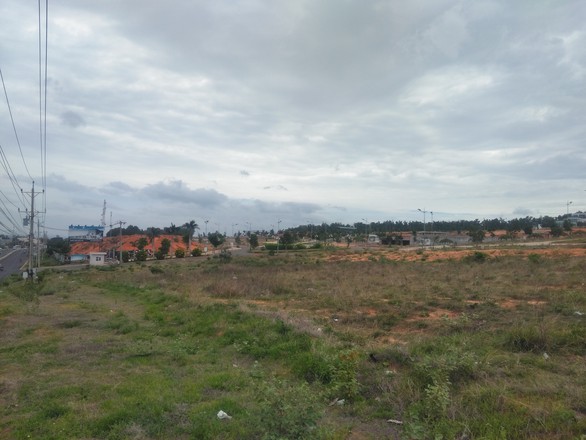 Bình Thuận tiếp tục tuýt còi thêm hàng loạt dự án bất động sản - Ảnh 1. Bình Thuận tiếp tục tuýt còi thêm hàng loạt dự án bất động sản - Ảnh 1.