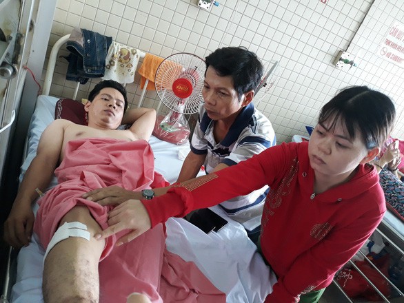 Bộ yêu cầu Chợ Rẫy đảm bảo quyền lợi bệnh nhân bị khoan nhầm chân - Ảnh 1. Bộ yêu cầu Chợ Rẫy đảm bảo quyền lợi bệnh nhân bị khoan nhầm chân - Ảnh 1.
