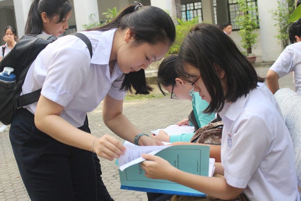 Điểm thi lớp 10 THPT Đà Nẵng: không có điểm 10 môn Văn - Ảnh 1. Điểm thi lớp 10 THPT Đà Nẵng: không có điểm 10 môn Văn - Ảnh 1.