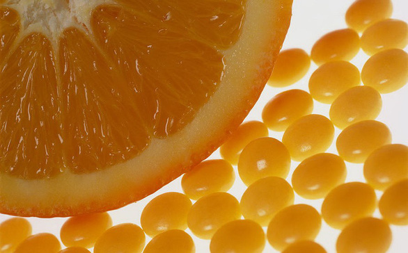 Phát hiện tế bào ung thư bất tử nhờ hấp thụ vitamin C - Ảnh 1.