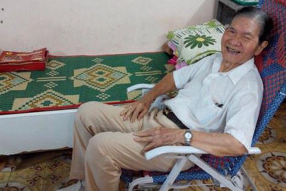 Vĩnh biệt ông bầu Xuân của đoàn Dạ Lý Hương - Ảnh 2. Vĩnh biệt ông bầu Xuân của đoàn Dạ Lý Hương - Ảnh 2.