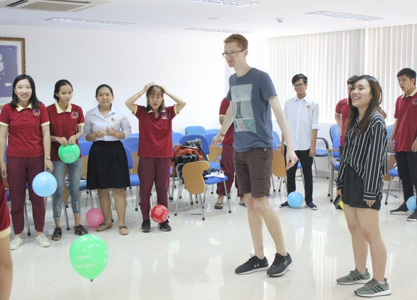 Sinh viên Đại học Quốc tế Sài Gòn giao lưu cùng sinh viên Đại học Harvard - Ảnh 2. Sinh viên Đại học Quốc tế Sài Gòn giao lưu cùng sinh viên Đại học Harvard - Ảnh 2.