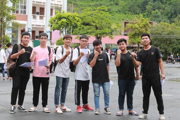 4 vòng bảo vệ, 200 cảnh sát trực chiến an ninh thi THPT quốc gia tại Hà Giang - Ảnh 5. 4 vòng bảo vệ, 200 cảnh sát trực chiến an ninh thi THPT quốc gia tại Hà Giang - Ảnh 5.