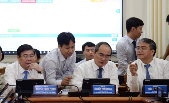 TP.HCM triển khai mô hình phòng họp không giấy - Ảnh 1. TP.HCM triển khai mô hình phòng họp không giấy - Ảnh 1.