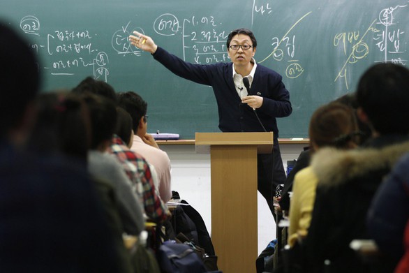 Giới trẻ Hàn mê làm công chức hơn làm sao giải trí - Ảnh 2. Giới trẻ Hàn mê làm công chức hơn làm sao giải trí - Ảnh 2.