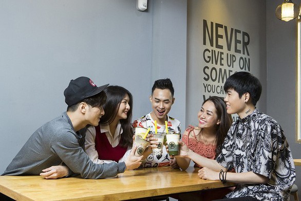 Việt hóa nguyên liệu trà sữa vì sức khỏe người tiêu dùng - Ảnh 1. Việt hóa nguyên liệu trà sữa vì sức khỏe người tiêu dùng - Ảnh 1.
