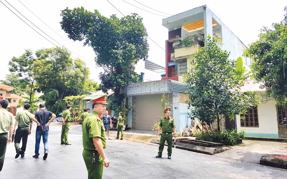 Vụ gian lận thi cử ở Hà Giang: Nâng điểm nhờ lỗ hổng phần mềm quản lý thi - Ảnh 1. Vụ gian lận thi cử ở Hà Giang: Nâng điểm nhờ lỗ hổng phần mềm quản lý thi - Ảnh 1.