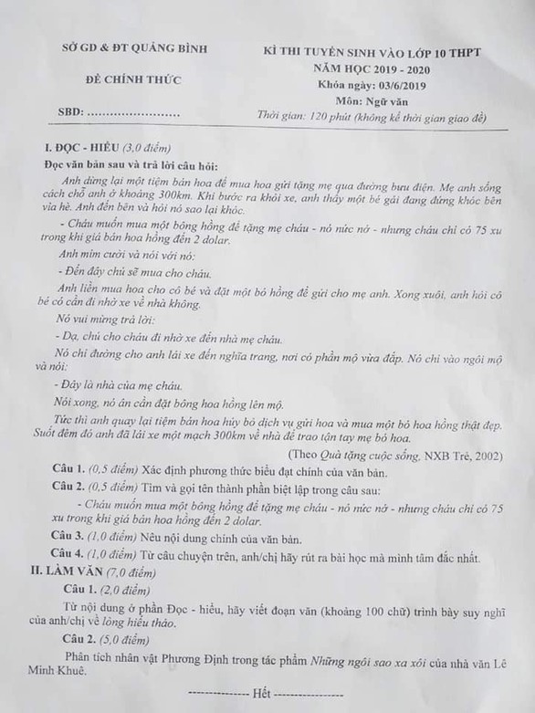 Học sinh bức xúc vì đề thi lớp 10 giống kỳ lạ đề thi học kỳ lớp 9 - Ảnh 1. Học sinh bức xúc vì đề thi lớp 10 giống kỳ lạ đề thi học kỳ lớp 9 - Ảnh 1.