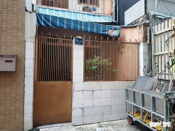 Nghi án con gái tâm thần đâm chết mẹ ngay tại nhà - Ảnh 2. Nghi án con gái tâm thần đâm chết mẹ ngay tại nhà - Ảnh 2.
