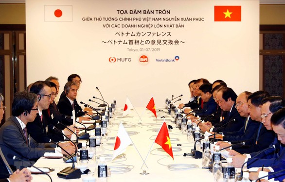 Thủ tướng Việt Nam và Thủ tướng Nhật Bản chứng kiến lễ trao đổi các văn kiện hợp tác - Ảnh 4. Thủ tướng Việt Nam và Thủ tướng Nhật Bản chứng kiến lễ trao đổi các văn kiện hợp tác - Ảnh 4.
