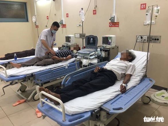 73 người nhập viện do món xôi tiệc cưới bị nhiễm khuẩn - Ảnh 1. 73 người nhập viện do món xôi tiệc cưới bị nhiễm khuẩn - Ảnh 1.