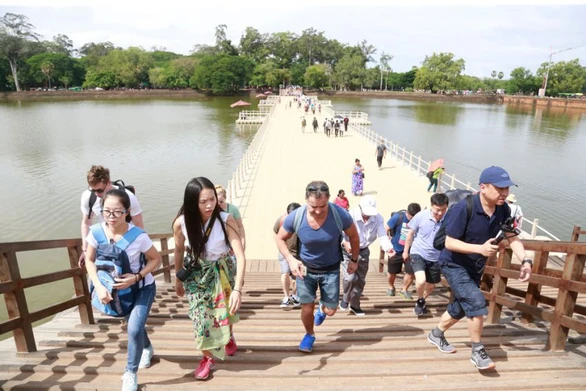 Campuchia nói không với tour du lịch không đồng - Ảnh 1. Campuchia nói không với tour du lịch không đồng - Ảnh 1.