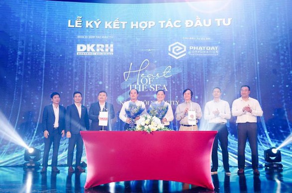 Chủ đầu tư Phát Đạt và DKR chi quà khủng trong tiệc tri ân - Ảnh 3. Chủ đầu tư Phát Đạt và DKR chi quà khủng trong tiệc tri ân - Ảnh 3.