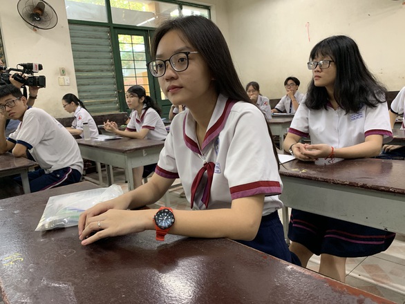Điểm sàn nhiều trường tăng cao hơn năm ngoái - Ảnh 1. Điểm sàn nhiều trường tăng cao hơn năm ngoái - Ảnh 1.