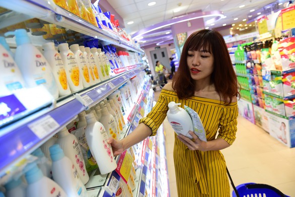 Thói quen vào siêu thị mua hàng hóa mỹ phẩm - Ảnh 1. Thói quen vào siêu thị mua hàng hóa mỹ phẩm - Ảnh 1.