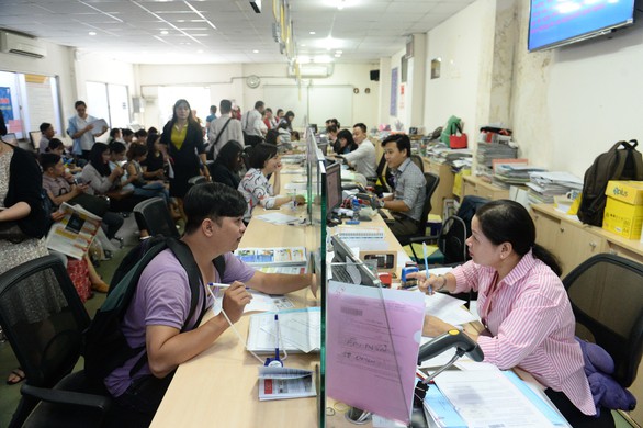 Một chủ tịch HĐQT dấu nắm trong tay, chức vẫn bay gần 3 năm - Ảnh 1. Một chủ tịch HĐQT dấu nắm trong tay, chức vẫn bay gần 3 năm - Ảnh 1.