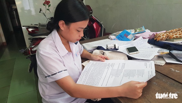 Thí sinh thi trên bộ đề in giấy A3 được miễn toàn bộ học phí vào trường du lịch - Ảnh 1. Thí sinh thi trên bộ đề in giấy A3 được miễn toàn bộ học phí vào trường du lịch - Ảnh 1.