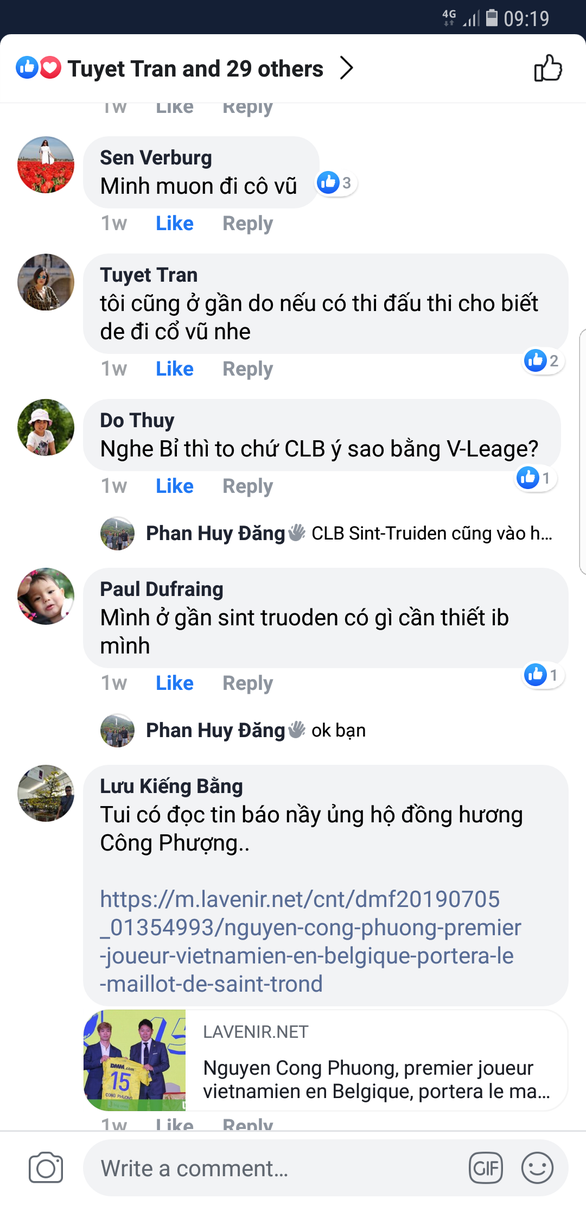 Công Phượng được săn đón xin chụp ảnh và chữ ký khi dạo phố ở Bỉ - Ảnh 4. Công Phượng được săn đón xin chụp ảnh và chữ ký khi dạo phố ở Bỉ - Ảnh 4.
