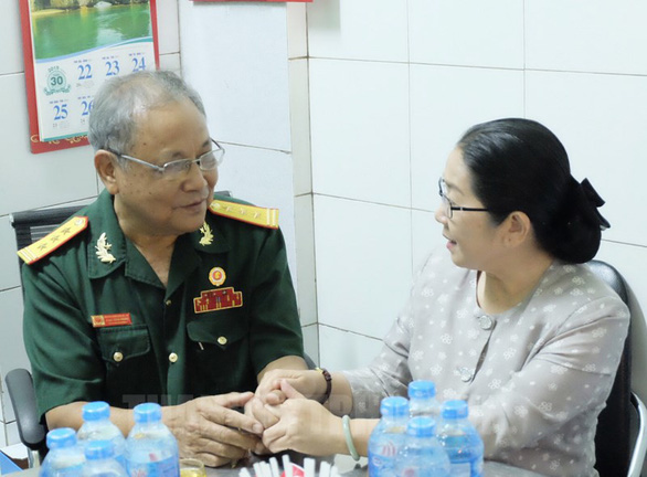 Bí thư Nguyễn Thiện Nhân đi thăm Mẹ Việt Nam Anh hùng, thương binh - Ảnh 3. Bí thư Nguyễn Thiện Nhân đi thăm Mẹ Việt Nam Anh hùng, thương binh - Ảnh 3.