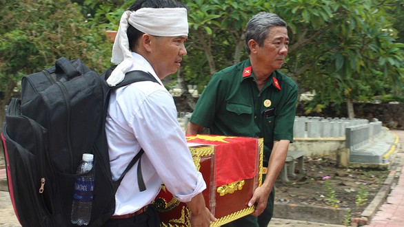 5 liệt sĩ kỳ 2 2(read-only) 5 liệt sĩ kỳ 2 2(read-only)