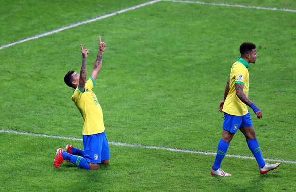 Messi bất lực, Argentina thua Brazil ở bán kết Copa America 2019 - Ảnh 1. Messi bất lực, Argentina thua Brazil ở bán kết Copa America 2019 - Ảnh 1.