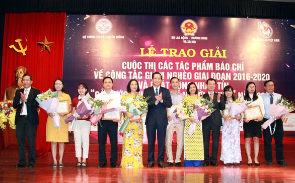 Triển khai cuộc thi báo chí viết về công tác giảm nghèo - Ảnh 2. Triển khai cuộc thi báo chí viết về công tác giảm nghèo - Ảnh 2.